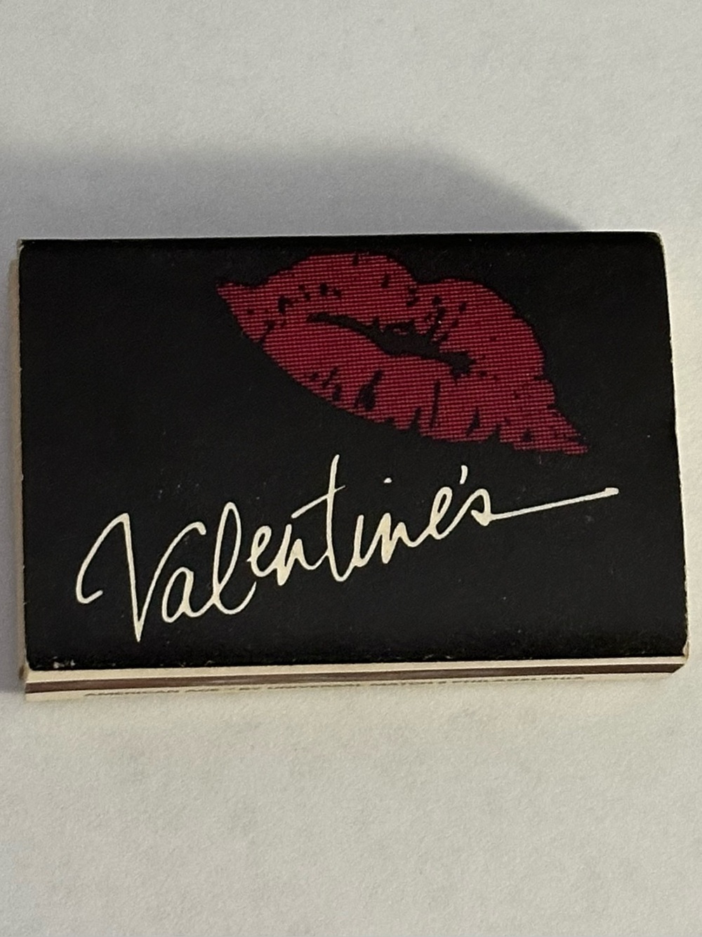 Vintage Matchbox Valentines Lips USED Bridgeport Raleigh Pittsburgh LaGuardia